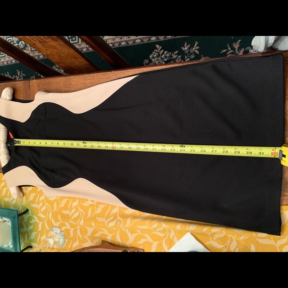 Color block dress - Picture 3 of 3